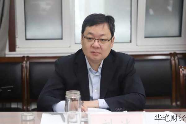 刘冰财经新闻:刘冰增持中熔电气股份,继续看好市场